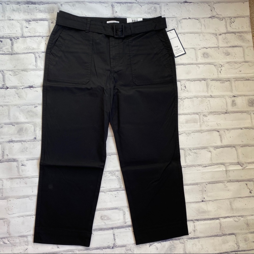 NWT woman’s belted cropped charter club size 8